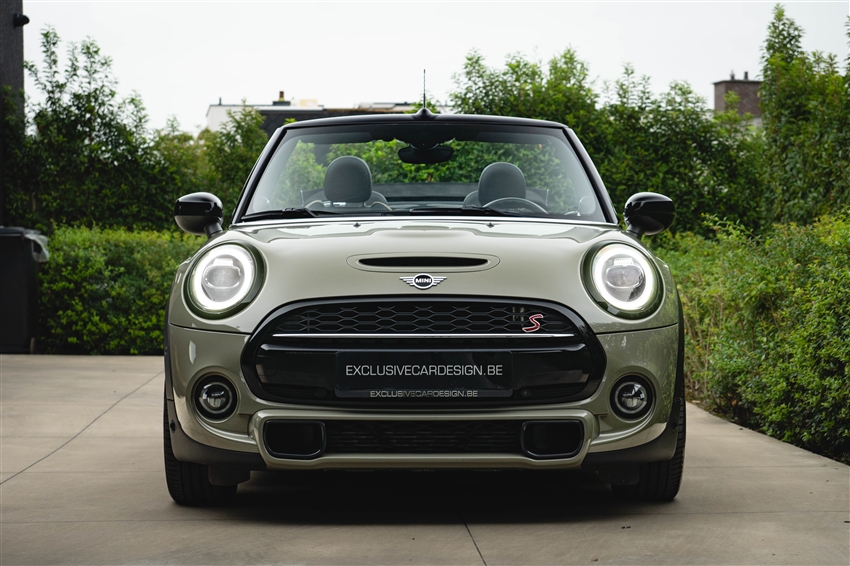 Mini Cooper S Cabrio met JCW Pack